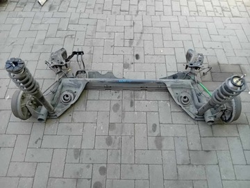RENAULT CLIO IV ZAWIESZENIE TYŁ OŚ BELKA BĘBNY