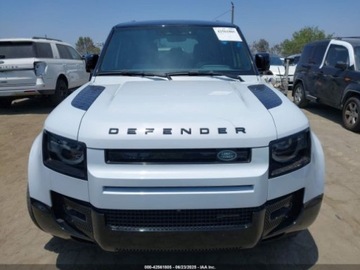 Land Rover Defender IV (L663) 2023 Land Rover Defender 110 X-Dynamic SE 2023 3.0l 3.0 Benzyna 395KM, zdjęcie 7