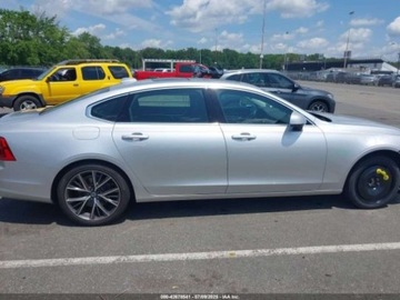 Volvo S90 II 2018 Volvo S90 2018 Volvo S90 T5 AWD Momentum 2.0 Benzyna 250KM, zdjęcie 11