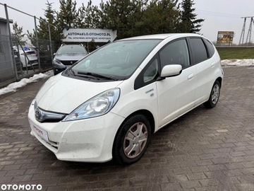 Honda Jazz III 2014 Honda Jazz 1.3 IMA Hybrid 1 rej. 2015r