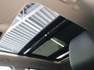 Nissan X-Trail IV 1.5 VC-T e-POWER 213KM 2025 Od ręki - Tekna e-POWER 4WD 1.5 213KM / Pakiet Premium, zdjęcie 3