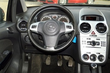 Opel Corsa D Hatchback 1.2 Twinport ECOTEC 80KM 2010 OPEL CORSA D 1.2 80 KM, zdjęcie 25