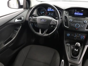 Ford Focus III Kombi Facelifting 1.5 TDCi 95KM 2017 Ford Focus 1.5 TDCi, Salon Polska, Serwis ASO, zdjęcie 6
