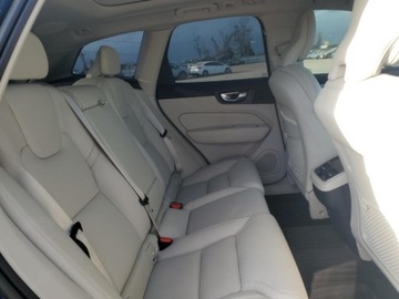 Volvo XC60 II 2023 Volvo XC 60 2023 VOLVO XC60 ULTIMATE 2.0 Benzyna 247KM, zdjęcie 10