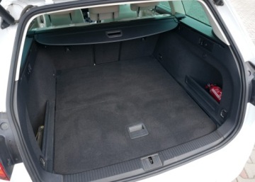 Volkswagen Passat B8 Variant 2.0 TDI BlueMotion SCR 150KM 2017 VW Passat TDi 150 DSG Highline ACC Alkantara Sam Parkuje Keyles Kamera Ledy, zdjęcie 25