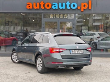 Skoda Superb III Liftback 2.0 TDI 150KM 2016 SKODA SUPERB III Kombi 2.0 TDI 150KM, Automat,SportLine, Podgrzewane fotele, zdjęcie 32