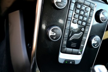 Volvo V40 II Hatchback Facelifting 2.0 D2 120KM 2016 Volvo V40 Iscription LiFT Full Led Digital Skóra, zdjęcie 26
