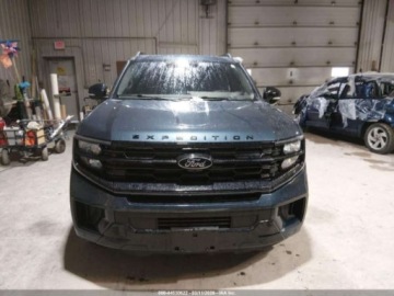 Ford Expedition III 2025 Ford Expedition Platinum 2025 3.5 Benzyna 440KM, zdjęcie 7