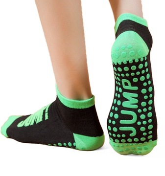 Противоскользящие носки JUMP для йоги и фитнеса на батуте