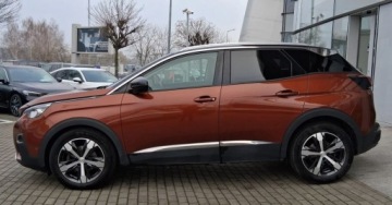 Peugeot 3008 II Crossover 1.2 PureTech 130KM 2019 Peugeot 3008 Peugeot 3008 1,2 PureTech GPF Allure SS EAT8 po wymianie ro, zdjęcie 3
