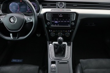 Volkswagen Passat B8 Limousine 2.0 TDI 150KM 2015 VW Passat 2.0 TDI, Salon Polska, 1. Właściciel, zdjęcie 11