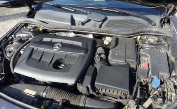 Mercedes CLA C117 Shooting Brake Facelifting 1.5 180 d 109KM 2017 Mercedes-Benz CLA 180d 109KM Automat Lopatki Zero korozji Navi Skora 1.5, zdjęcie 29