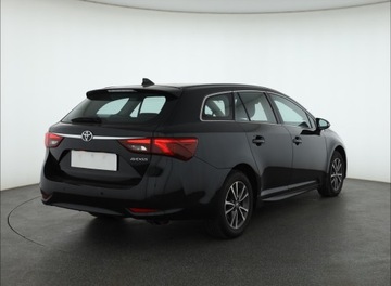 Toyota Avensis III Wagon Facelifting 2015 1.8 Valvematic 147KM 2018 Toyota Avensis 1.8 Valvematic, Salon Polska, zdjęcie 4
