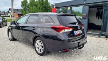 Toyota Auris II Touring Sports Facelifting 1.8 Hybrid 136KM 2016 Toyota Auris 1.8hybryda Navi climatronic bezwypadek serwis TOYOTY 1.8 135KM, zdjęcie 8