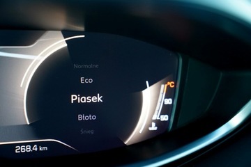 Peugeot 5008 II Crossover Facelifting 1.6 PureTech 180KM 2023 Peugeot 5008 GT kamera Skora adc NawI, zdjęcie 32