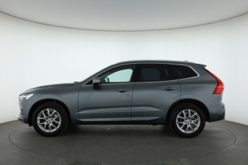 Volvo XC60 II Crossover D4 190KM 2018 Volvo XC60 D4, Salon Polska, 187 KM, 4X4, zdjęcie 2