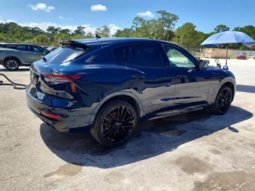 Maserati Levante 2024 Maserati Levante Modena S 2024 3.8 Benzyna 580KM, zdjęcie 3