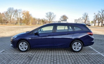 Opel Astra K Sports Tourer 1.6 CDTI 110KM 2017 Opel Astra 1,6CDTI Bezwypadkowa 2017 r. 1.6 Diesel 110KM, zdjęcie 1