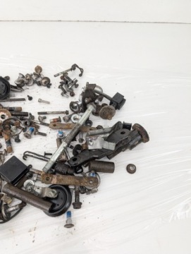 SUZUKI GSF 650 BANDIT 07-12 СМЕСЬ ВИНТОВ