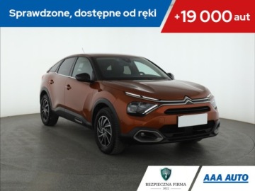Citroen C4 III SUV 1.2 PureTech 130KM 2021 Citroen C4 1.2 PureTech, Salon Polska, Serwis ASO