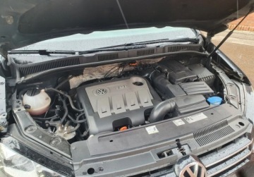 Volkswagen Sharan II Van 2.0 TDI-CR BMT 170KM 2011 Volkswagen Sharan Bi-Xenon LED Kamera GetHelp 2.0 Diesel 170KM, zdjęcie 26