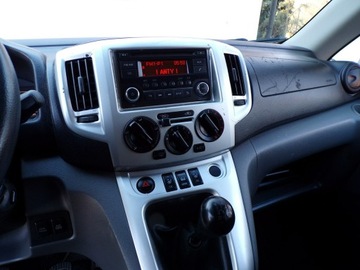 Nissan NV200 Combi 1.6 110KM 2012 Nissan NV200 7 OSOBOWY 2012, zdjęcie 19