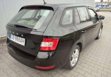 Skoda Fabia III Kombi Facelifting 1.0 TSI 95KM 2020 Skoda Fabia Skoda Fabia III Krajowy ,serwis Benzyna 95KM, zdjęcie 4