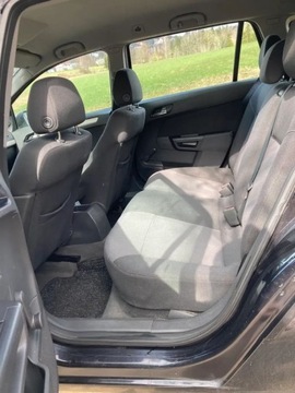 Opel Astra H Kombi 1.7 CDTI ECOTEC 100KM 2008 Opel Astra 1.7 Diesel 100KM, zdjęcie 11