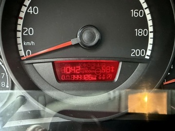 Volkswagen up! Hatchback 5d 1.0 MPI 75KM 2014 Volkswagen up! PANORAMA MaxOpcja CUP 1WŁ 5Drzwi 2014 Tylko 143tyś 1.0 Klima, zdjęcie 12