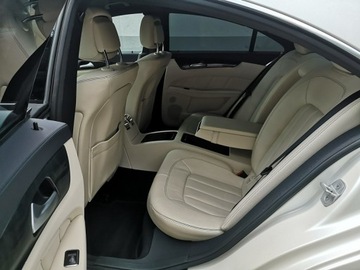 Mercedes CLS W218 Shooting Brake Facelifting 350 BlueTec 258KM 2016 Mercedes CLS 350 3.0 V6 CDI # E 350 # Automat #, zdjęcie 21