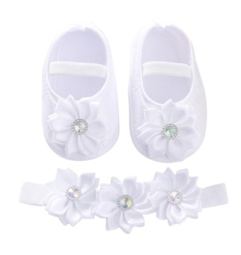BUTY BUCIKI CHRZEST 11 cm r. 18 OPASKA białe