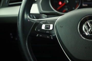 Volkswagen Passat B8 Limousine 2.0 TDI BlueMotion Technology 150KM 2016 VW Passat 2.0 TDI, Salon Polska, Serwis ASO, zdjęcie 13