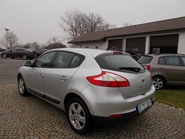 Renault Megane III 2008 RENAULT MEGANE III 4 NOWE OPONY !!! NOWY ROZRZĄD !!!, zdjęcie 4
