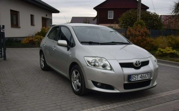 Toyota Auris I Hatchback 1.6 i 16V VVT-i 124KM 2009