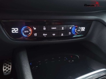 Opel Insignia I Sedan Facelifting 2.0 CDTI Ecotec 170KM 2017 Opel Insignia OPC 2.0 CDTI 170KM Automat Bogate Wyposazenie Gwarancja 2.0, zdjęcie 16