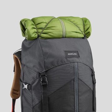 Мужской треккинговый рюкзак Forclaz MT100 Easyfit