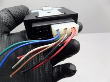 МОДУЛЬ УПРАВЛЕНИЯ ЦЕНТРАЛЬНЫМ ЗАМКОМ УНИВЕРСАЛЬНЫЙ WAECO MAGICLOCK ML22 ML44