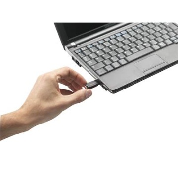 Флешка SanDisk Cruzer Blade SDCZ50-128G-B35 (128