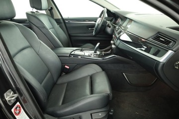 BMW Seria 5 F10-F11 Touring 528i 245KM 2012 BMW 5 528i xDrive, 4X4, Automat, Skóra, Navi, zdjęcie 8