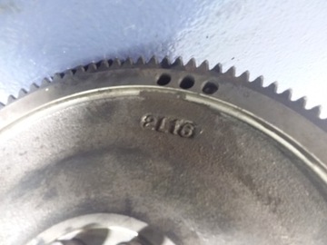 KIA CARENS II 1.8B TUHÉ KOLO SETRVAČNÍK 2L16