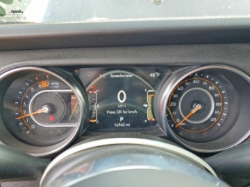 Jeep Wrangler IV 2023 Jeep Wrangler Sahara 2023 3.6 Benzyna 285KM, zdjęcie 9