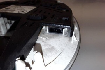 OSVĚTLENÍ VNITŘNÍ MERCEDES-BENZ E (W211) A2118202001 2.15L DIESEL 75KW