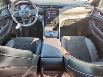 Jeep Grand Cherokee V 2024 Jeep Grand Cherokee Laredo 2024 3.6l 3.6 Benzyna 293KM, zdjęcie 8