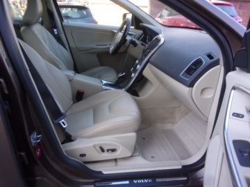 Volvo XC40 2027 VOLVO XC-60 2.4 Diesel, zdjęcie 36