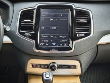 Volvo XC90 II SUV 2.0 D5 235KM 2017 Volvo XC 90 XC90 D5 AWD 235 KM Nawigacja Aktywne ś, zdjęcie 16