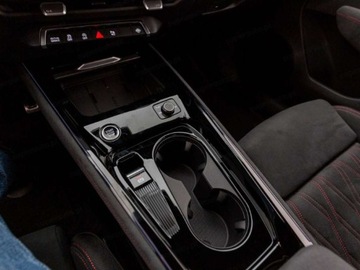 Audi Q3 III Sportback 2.0 40 TFSI 204KM 2026 AUDI Q3 TFSI quattro S line Sportback Suv 2.0 (204 KM) 2026, zdjęcie 9