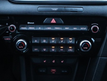 Kia Sportage IV SUV Facelifting 1.6 T-GDI 177KM 2019 Kia Sportage 1.6 T-GDI, Salon Polska, zdjęcie 17