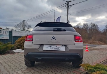 Citroen C4 Cactus Crossover 1.2 PureTech 82KM 2017 Citroen C4 Cactus Salon POLSKA 89 tys. km Serwis GWARANCJA Zobacz 1.2, zdjęcie 11