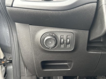 Opel Corsa E Hatchback 3d 1.4 Twinport 90KM 2018 Opel Corsa 1.4 Benzyna 90KM Salon PL Bezwypadkowy, zdjęcie 16