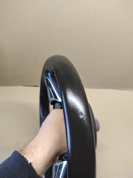 KIEROWNICA PODGRZEWANA BRĄZOWA INITIALE PARIS RENAULT TALISMAN 484004714R